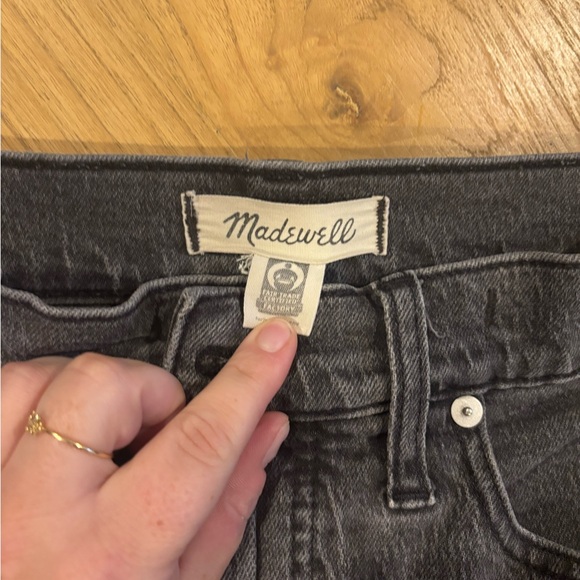 Madewell Classic Black Denim Jeans - Picture 3 of 5